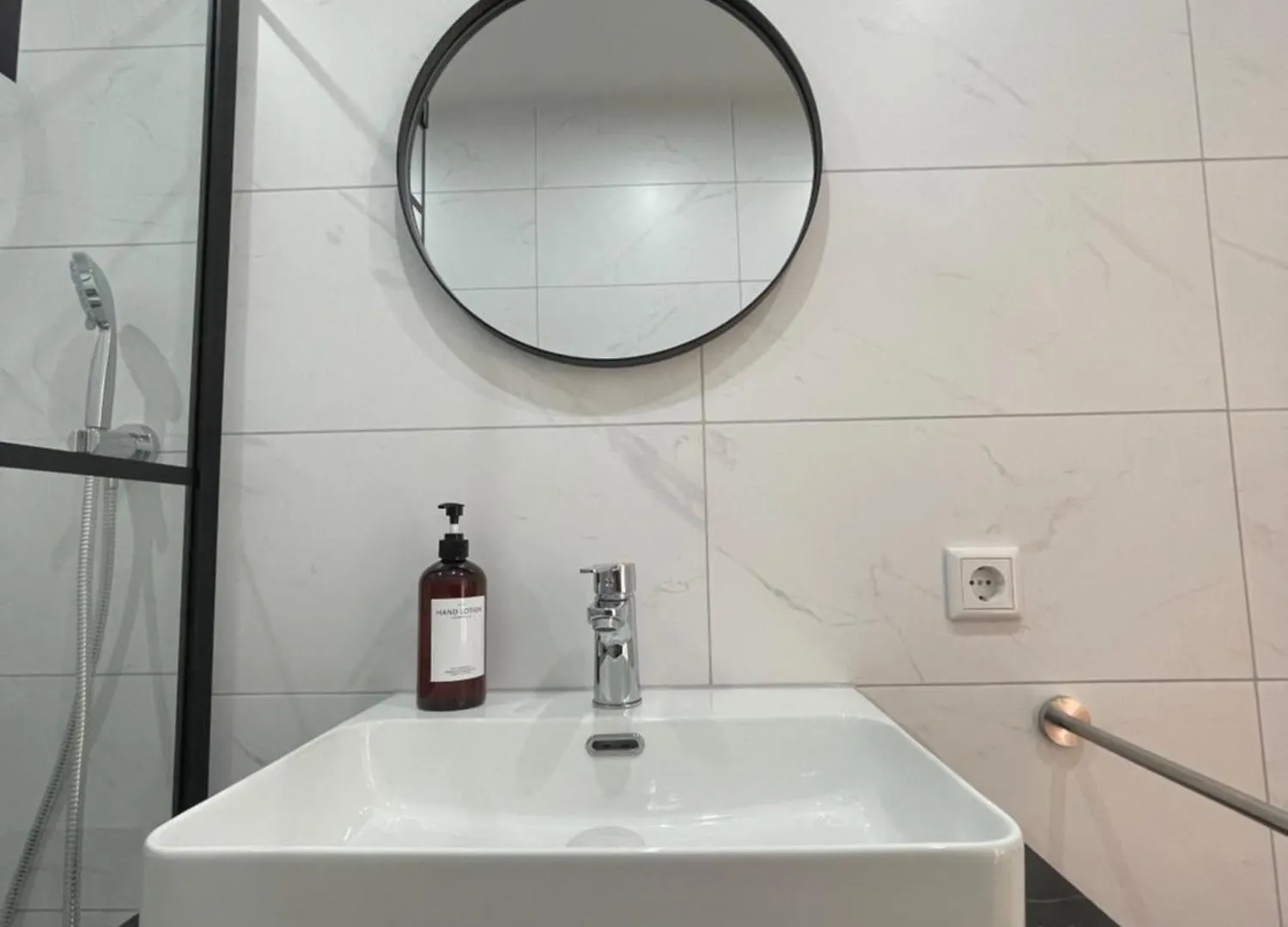 Urban Bliss Newly Renovated Apartment Nuremberg